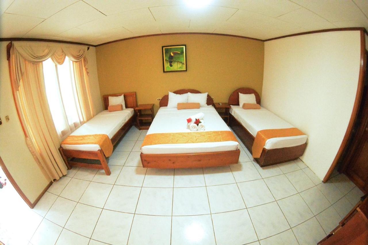Arenal Poshpacker Hostel La Fortuna Buitenkant foto