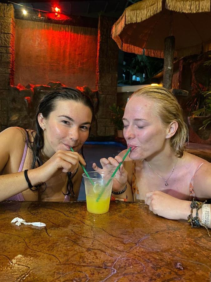 Arenal Poshpacker Hostel La Fortuna Buitenkant foto